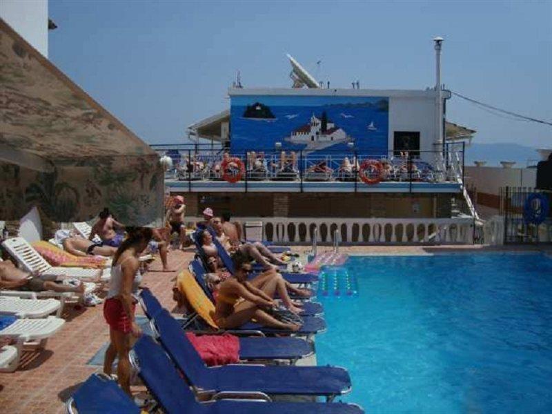 Hotel Miami Sea View Kávos Dış mekan fotoğraf